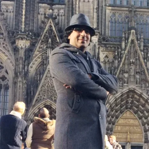 Ali Zare Ghanatnowi profile picture